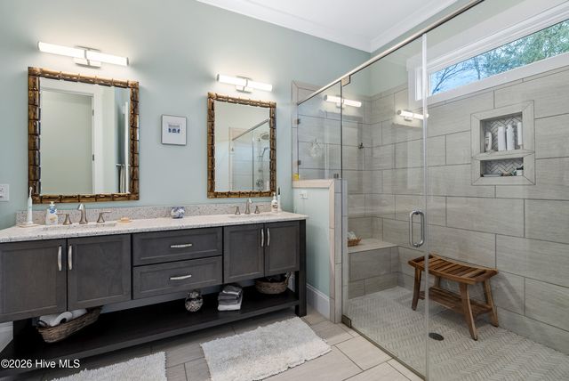 3726 White Cliffs Drive, Castle Hayne, NC 28429