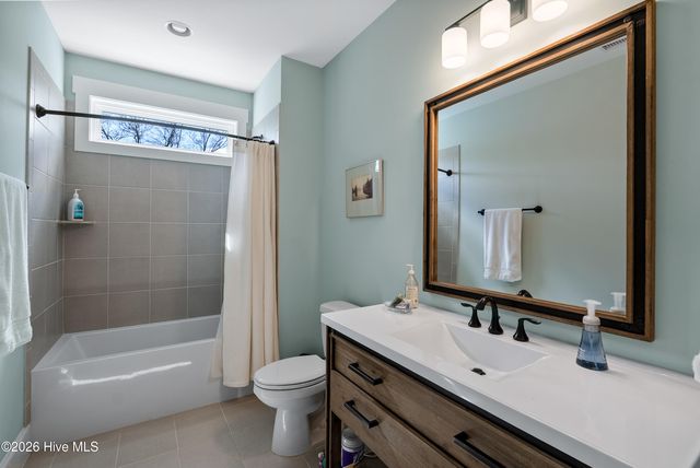 3726 White Cliffs Drive, Castle Hayne, NC 28429