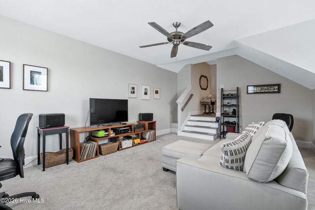 3726 White Cliffs Drive, Castle Hayne, NC 28429