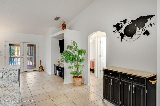 368 Thunderbird Avenue NW, Palm Bay, FL 32907