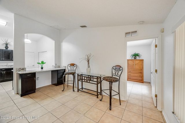 368 Thunderbird Avenue NW, Palm Bay, FL 32907