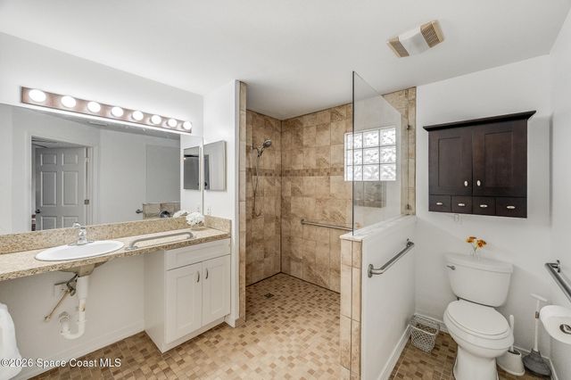 368 Thunderbird Avenue NW, Palm Bay, FL 32907