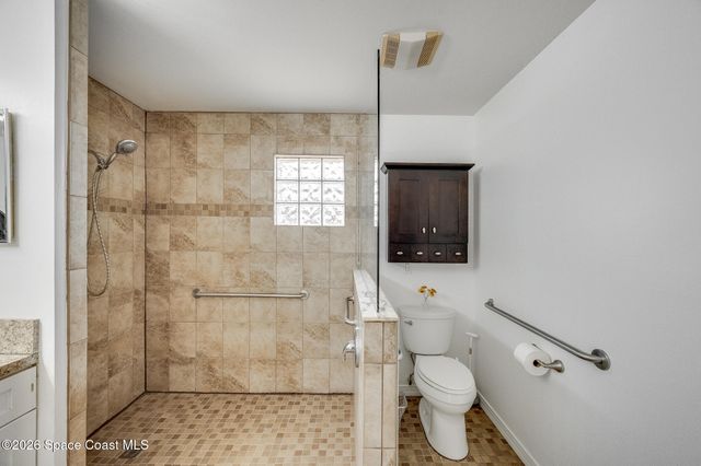 368 Thunderbird Avenue NW, Palm Bay, FL 32907