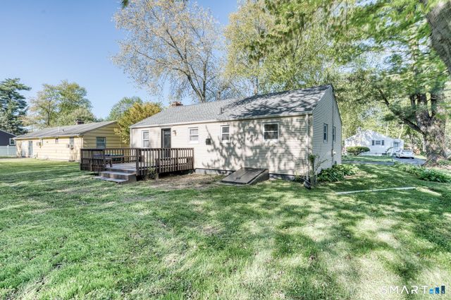 14 Emerson Street, Bloomfield, CT 06002