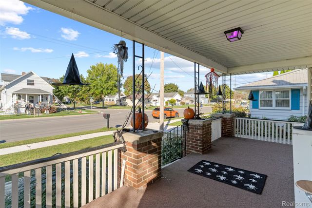 2028 Kosciuszko Avenue, Bay City, MI 48708