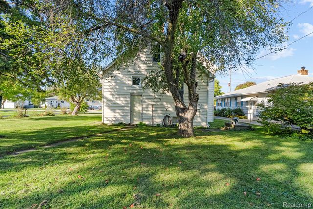 2028 Kosciuszko Avenue, Bay City, MI 48708