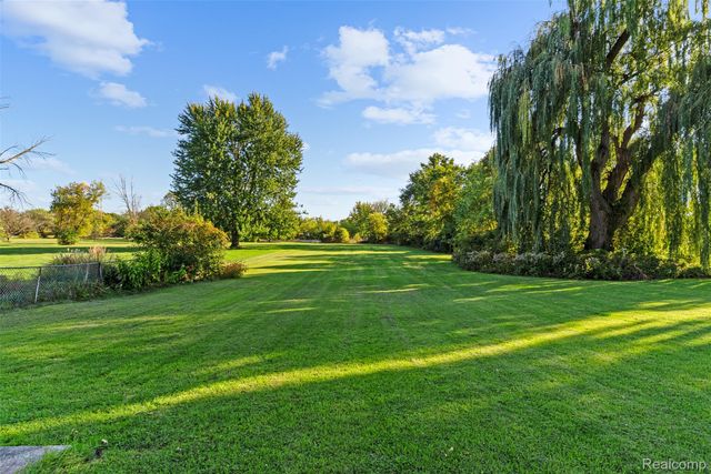 2028 Kosciuszko Avenue, Bay City, MI 48708