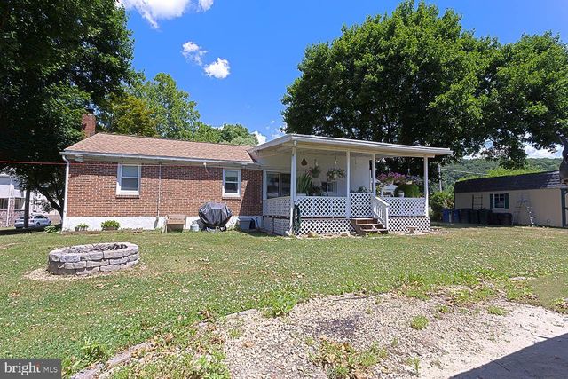 1336 RISING SUN AVE, Temple, PA 19560