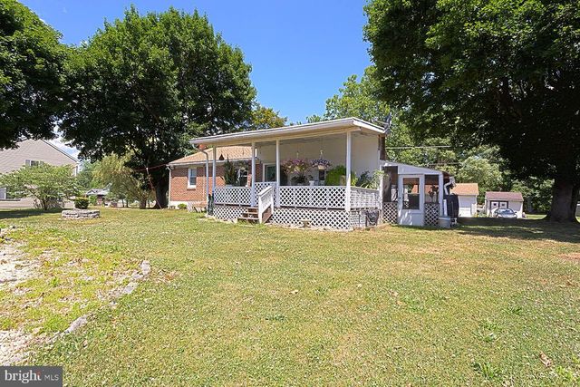 1336 RISING SUN AVE, Temple, PA 19560