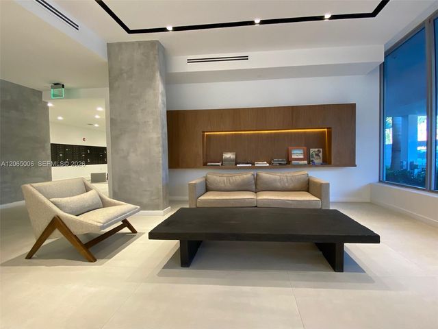 13800 Highland Drive PH3, North Miami Beach, FL 33181