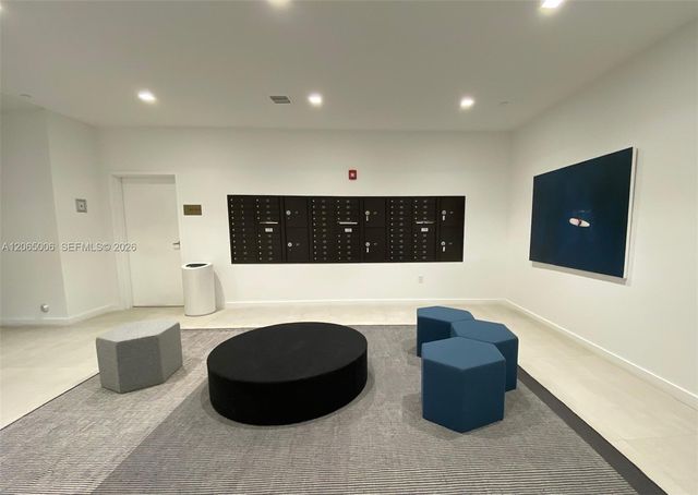 13800 Highland Drive PH3, North Miami Beach, FL 33181