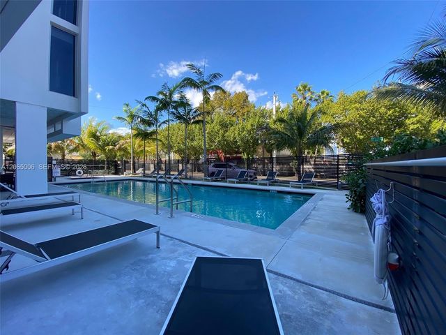 13800 Highland Drive PH3, North Miami Beach, FL 33181