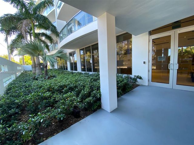 13800 Highland Drive PH3, North Miami Beach, FL 33181