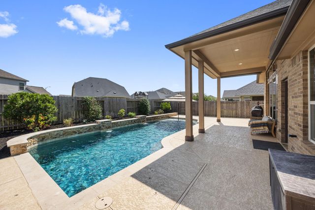 19411 Gray Mare Drive, Tomball, TX 77377