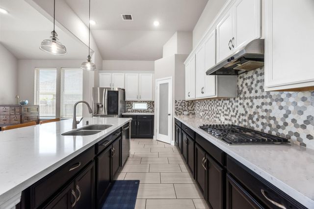 19411 Gray Mare Drive, Tomball, TX 77377