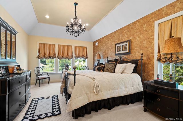 395 Stonecrop Road, Aquebogue, NY 11901