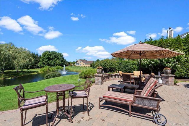 395 Stonecrop Road, Aquebogue, NY 11901