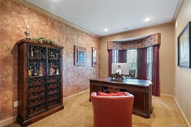 395 Stonecrop Road, Aquebogue, NY 11901