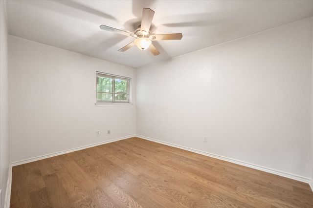 3008 Woodford Drive, Arlington, TX 76013