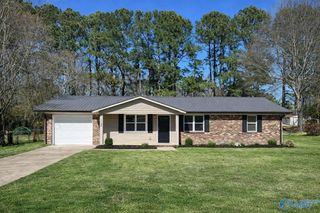 1105 Galen Avenue, Albertville, AL 35950