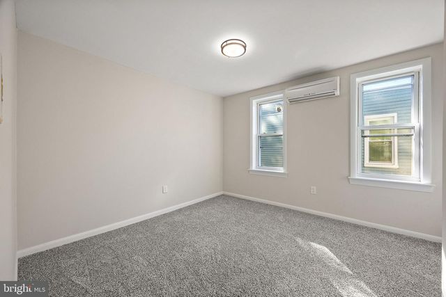 134 PUTCAN AVE, Essington, PA 19029