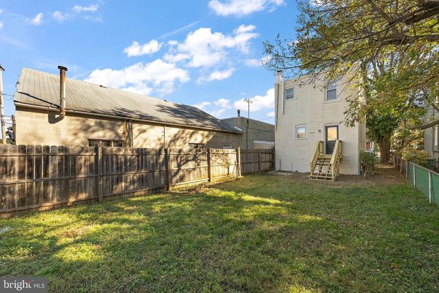 134 PUTCAN AVE, Essington, PA 19029