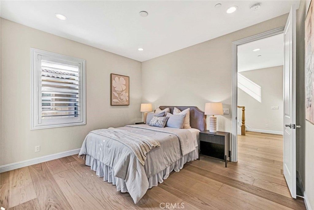 Image 16 of property listing at 98 Pinnacle, Lake Forest, CA 92630