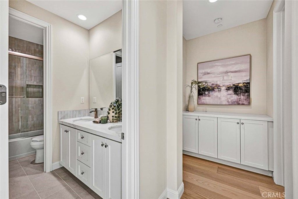 Image 17 of property listing at 98 Pinnacle, Lake Forest, CA 92630