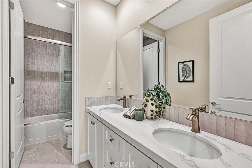 Image 18 of property listing at 98 Pinnacle, Lake Forest, CA 92630