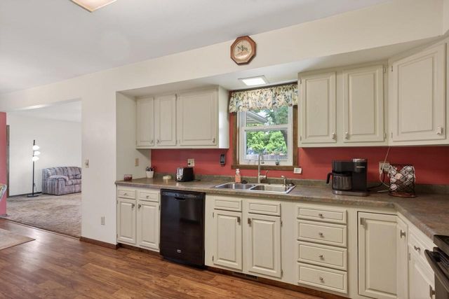 419 MILLER AVENUE, Wisconsin Rapids, WI 54494