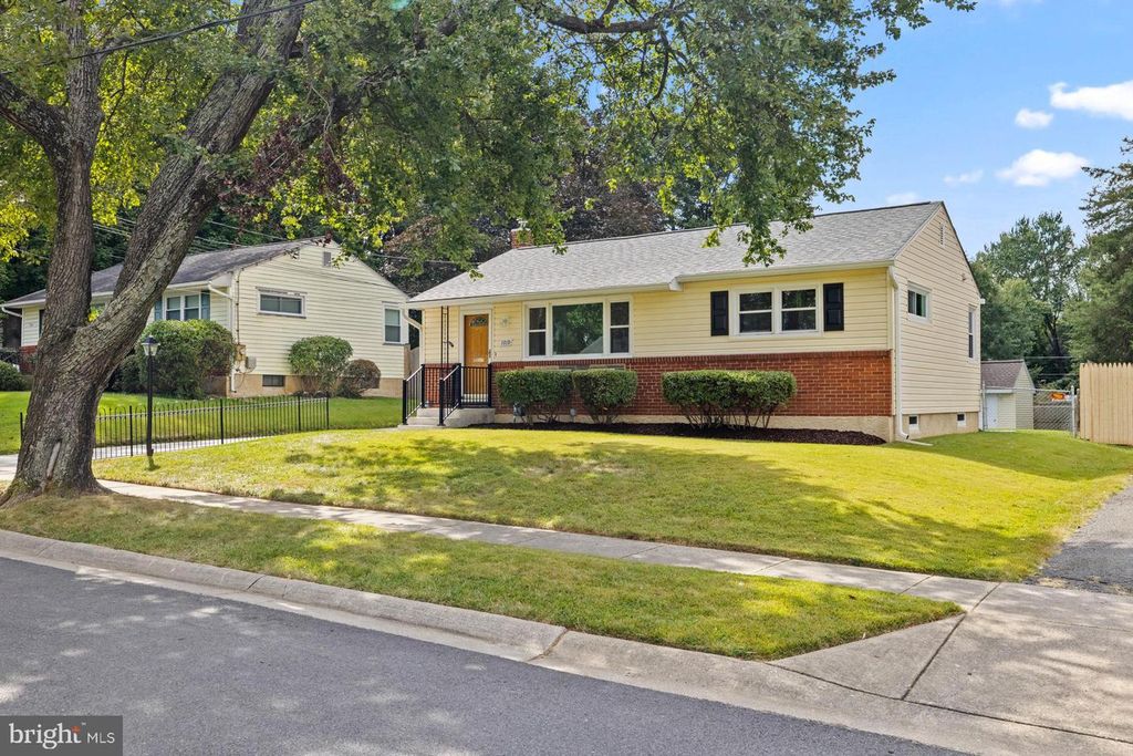 1019 SCOTT AVE, Rockville, MD 20851