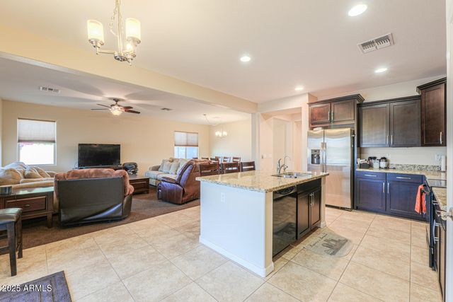 21896 N RISA Drive, Maricopa, AZ 85138