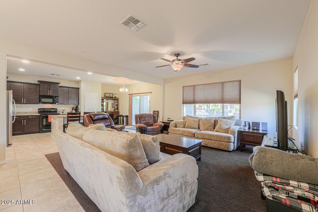 21896 N RISA Drive, Maricopa, AZ 85138