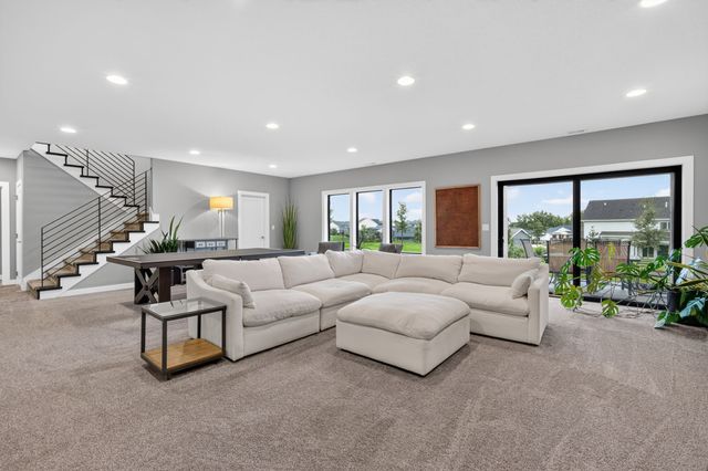 645 Daybreak Drive, Waukee, IA 50263