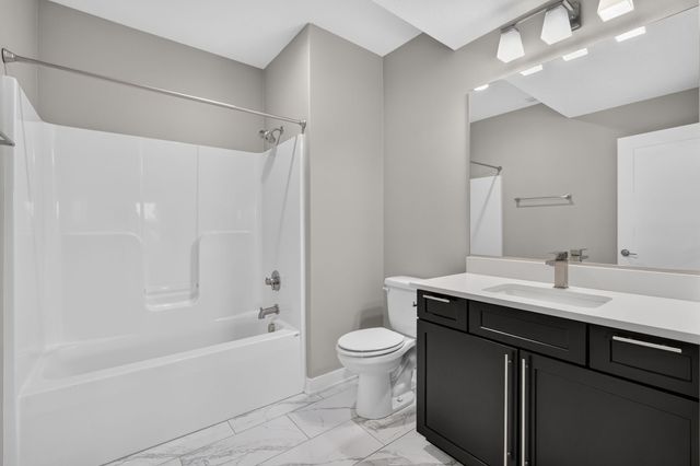 645 Daybreak Drive, Waukee, IA 50263