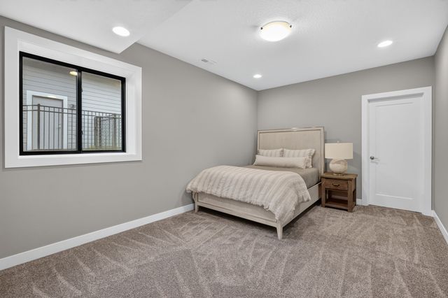 645 Daybreak Drive, Waukee, IA 50263