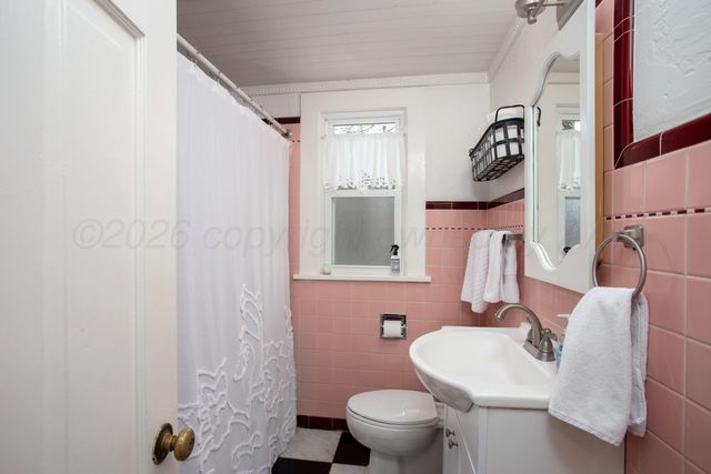 2214 S HUGHES, Amarillo, TX 79109