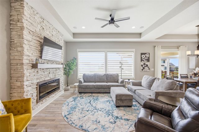 722 NE Country Meadow Drive, Ankeny, IA 50021