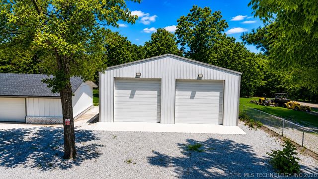 428773 E 1131 Road, Porum, OK 74455
