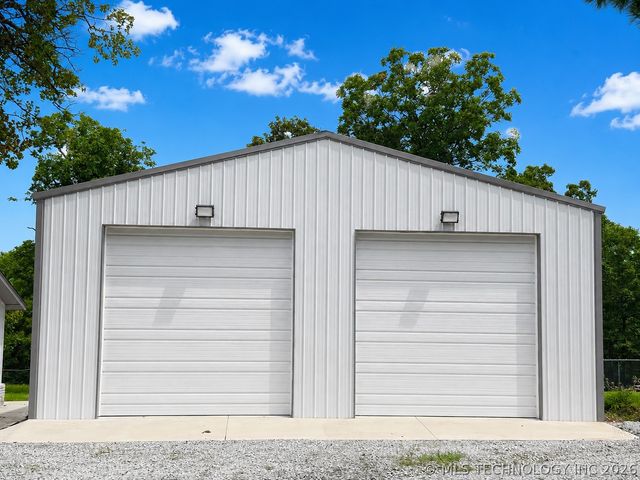 428773 E 1131 Road, Porum, OK 74455