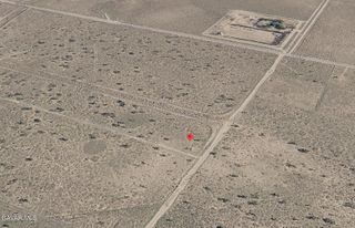 W Cor Avenue B8 192 Stw, Fairmont, CA 93536