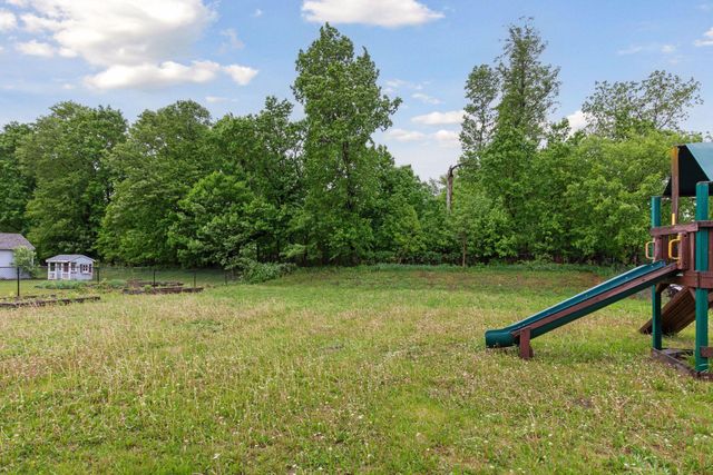 1418 Bluff Street, Dundas, MN 55019