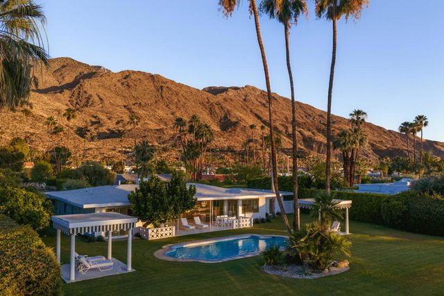 2622 S Calle Palo Fierro, Palm Springs, CA 92264