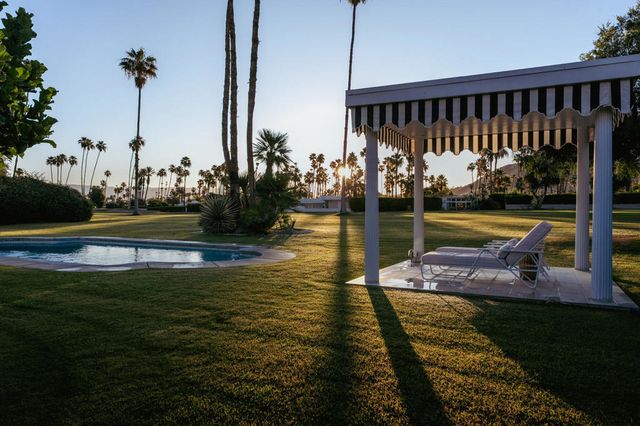 2622 S Calle Palo Fierro, Palm Springs, CA 92264