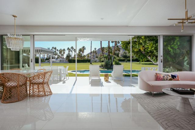 2622 S Calle Palo Fierro, Palm Springs, CA 92264