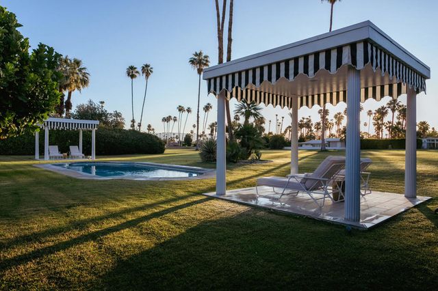 2622 S Calle Palo Fierro, Palm Springs, CA 92264