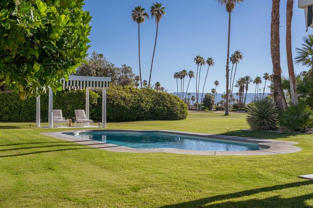 2622 S Calle Palo Fierro, Palm Springs, CA 92264
