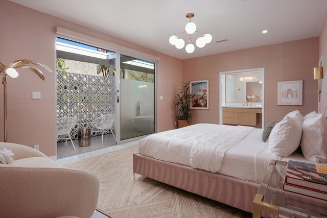 2622 S Calle Palo Fierro, Palm Springs, CA 92264