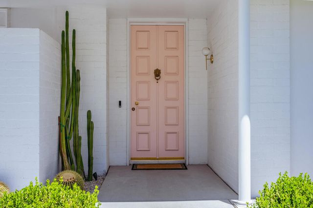 2622 S Calle Palo Fierro, Palm Springs, CA 92264
