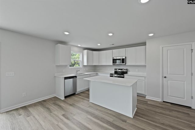 335 Paratrooper Lane, Columbia, SC 29229